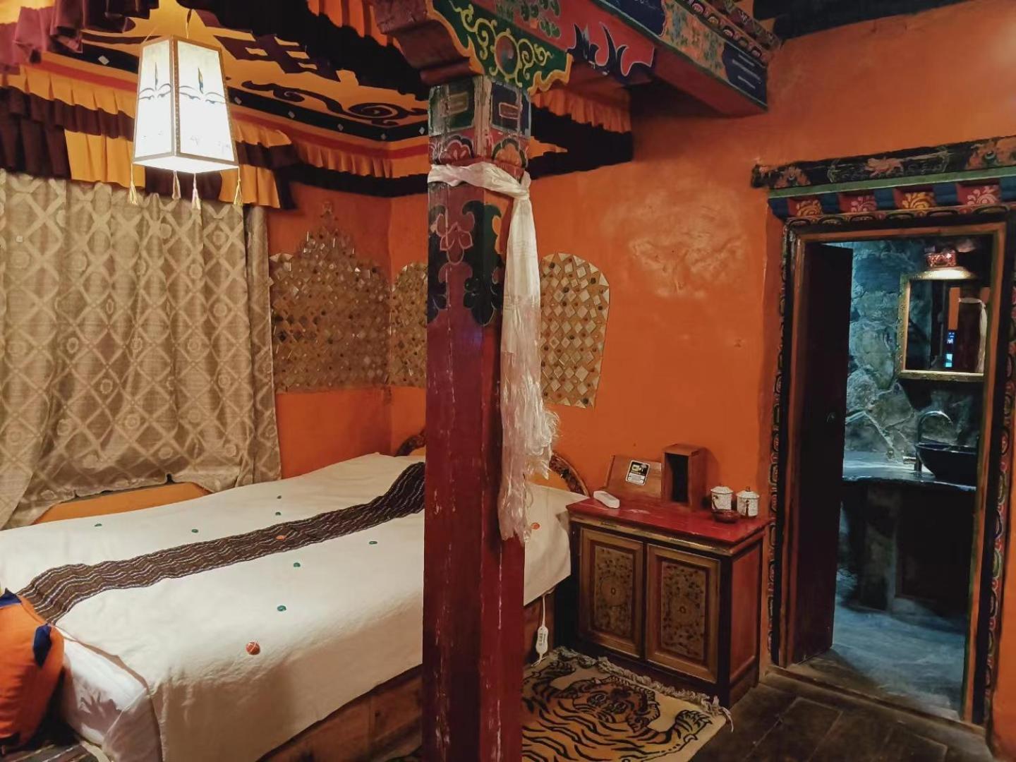 Shambhala Palace Hotel Λάσα Εξωτερικό φωτογραφία